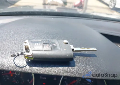 2019 Volkswagen Tiguan 2.0T Se/2.0T Sel/2.0T Sel R-Line/2.0T Sel R-Line Black from USA, damaged, VIN 3VV2B7AX6KM006782